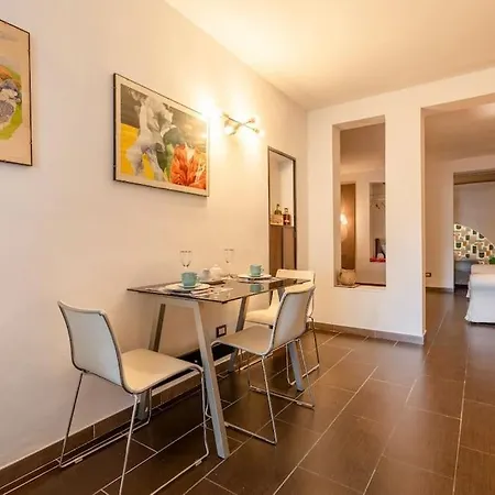 Alice-belle Epoque Cozy Retreat In Heart Of Bari
